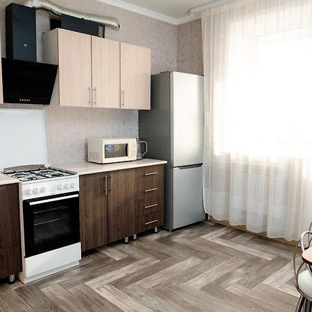 1 Ком Кв Жк Абылай Хана Apartment Kokshetau Exterior photo